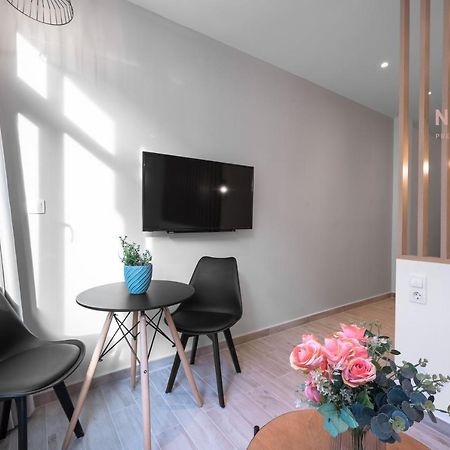 V1 Boutique Rooms, Nilie Hospitality Mgmt テッサロニキ エクステリア 写真