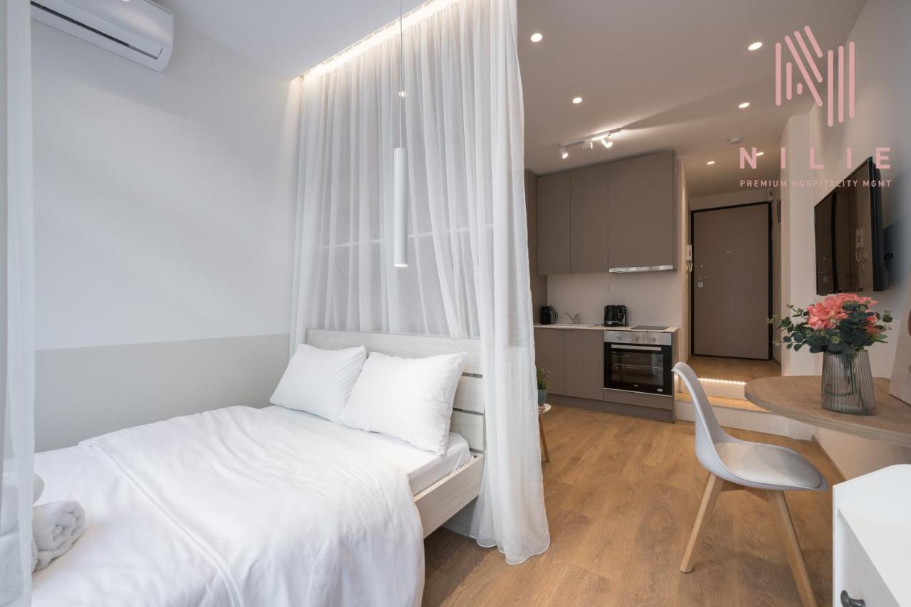 V1 Boutique Rooms, Nilie Hospitality Mgmt テッサロニキ エクステリア 写真