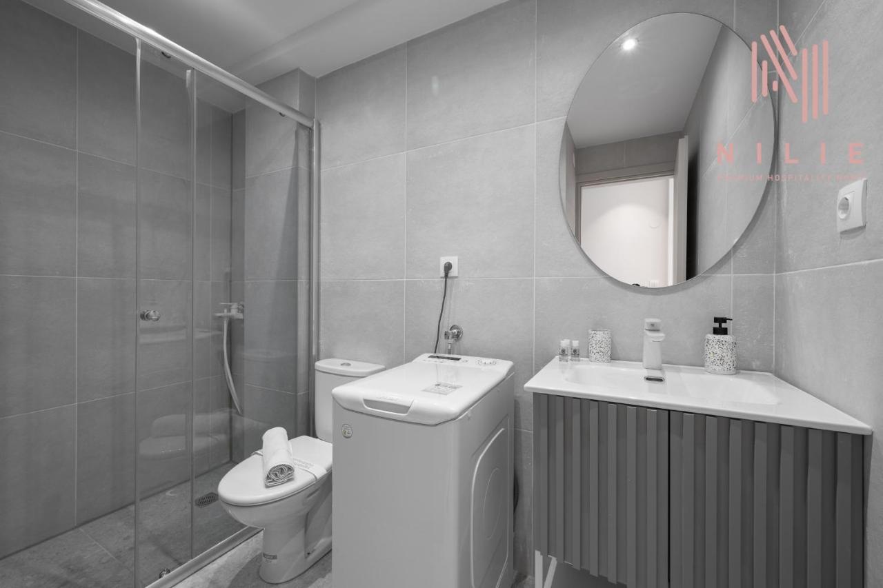 V1 Boutique Rooms, Nilie Hospitality Mgmt テッサロニキ エクステリア 写真