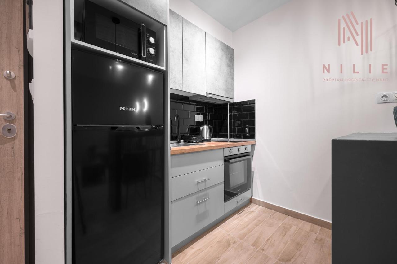 V1 Boutique Rooms, Nilie Hospitality Mgmt テッサロニキ エクステリア 写真