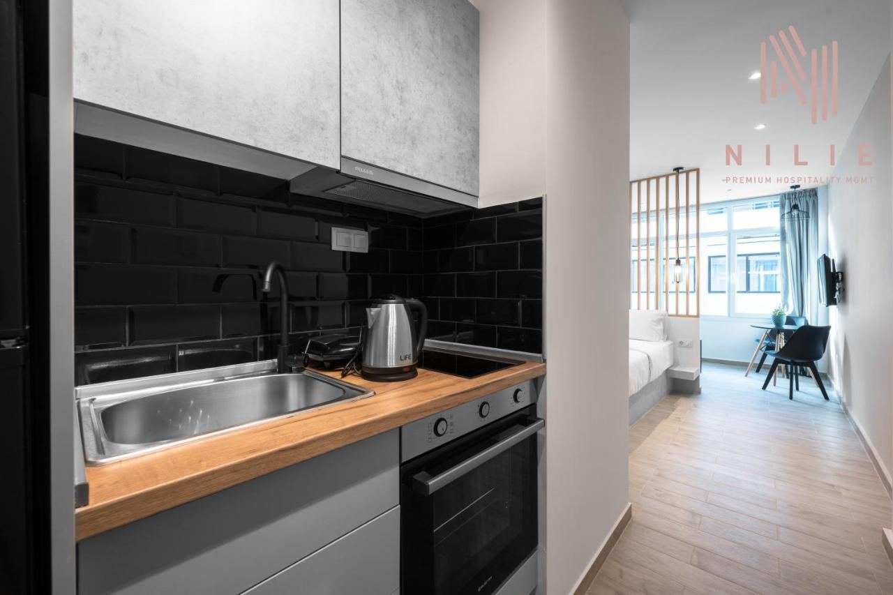 V1 Boutique Rooms, Nilie Hospitality Mgmt テッサロニキ エクステリア 写真